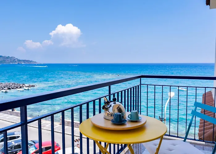 Mari Sea * Giardini Naxos