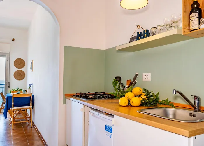 Apartment Mari Sea *