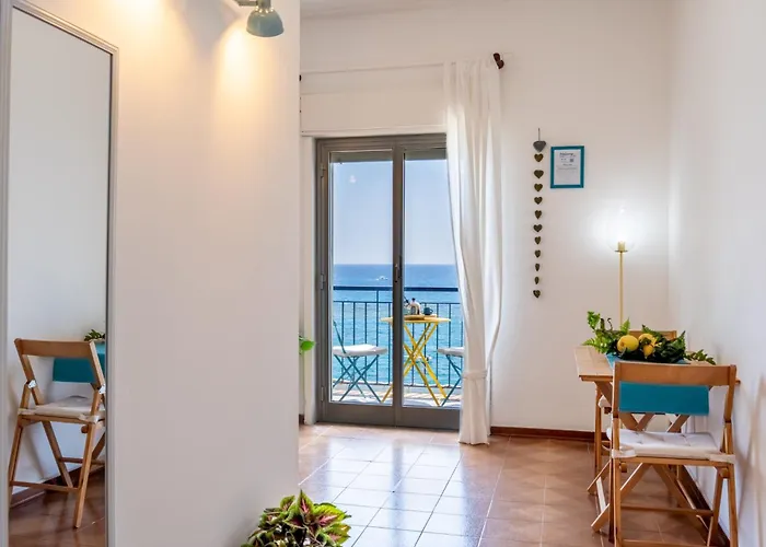 Mari Sea Apartment Giardini Naxos