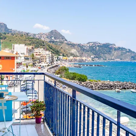 Mari Sea Giardini-Naxos